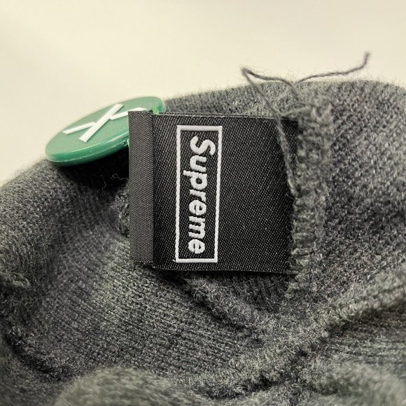 Supreme New Era Box Logo Beanie (FW21) Charcoal New - Picture 5 of 6